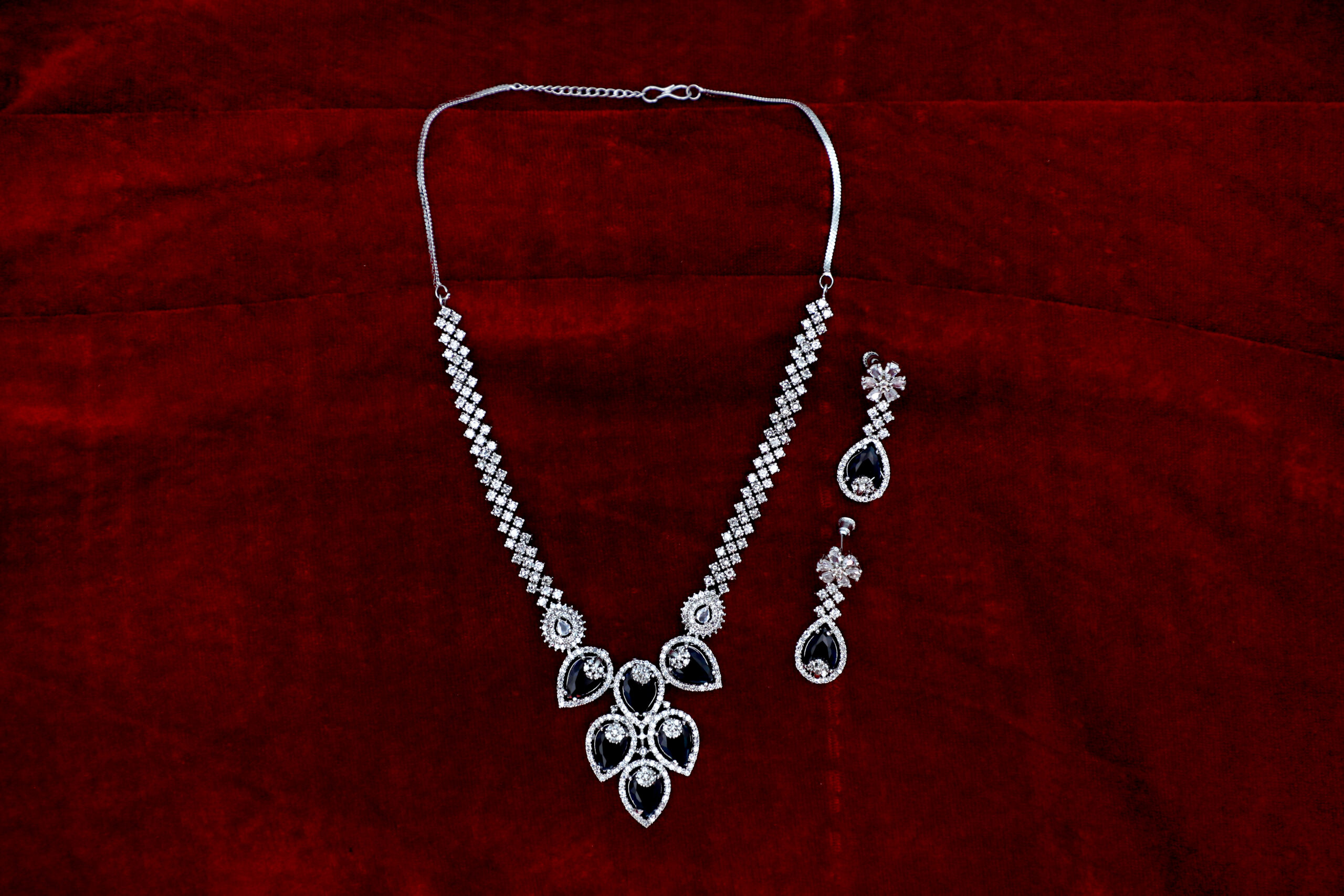 Lustra Royal Blue American Diamond Necklace & Earings Set - Image 2