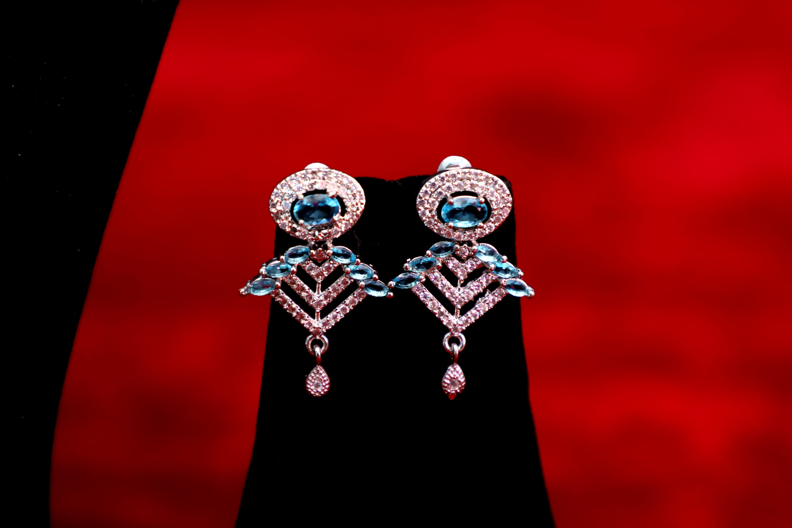 Oceanic Azure Filligree Pendant And Drop Earring set - Image 4